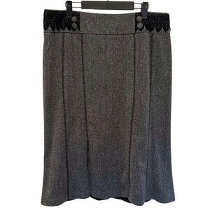 Lana Lee Knee Length Grey Skirt with Black Details | Size 14 | GUC